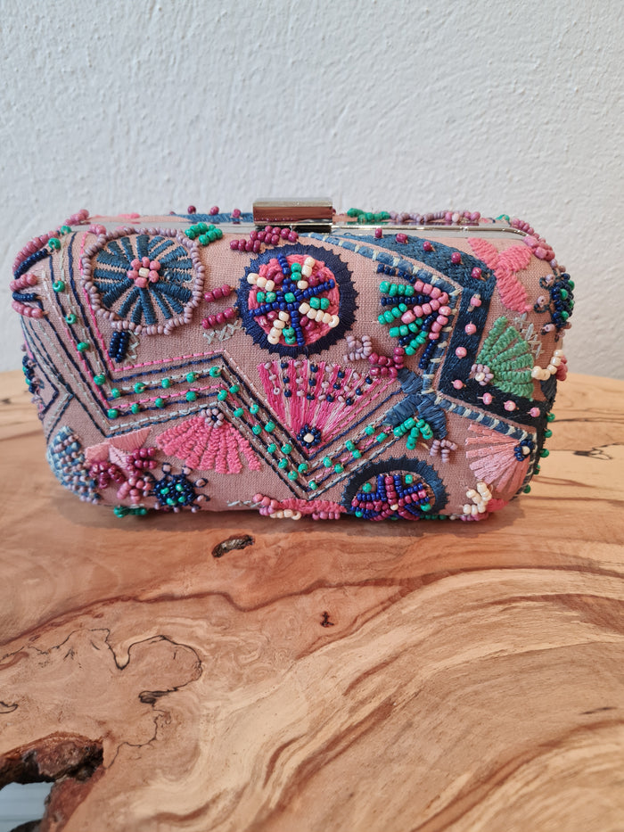 Nine x Savannah Millar clutch