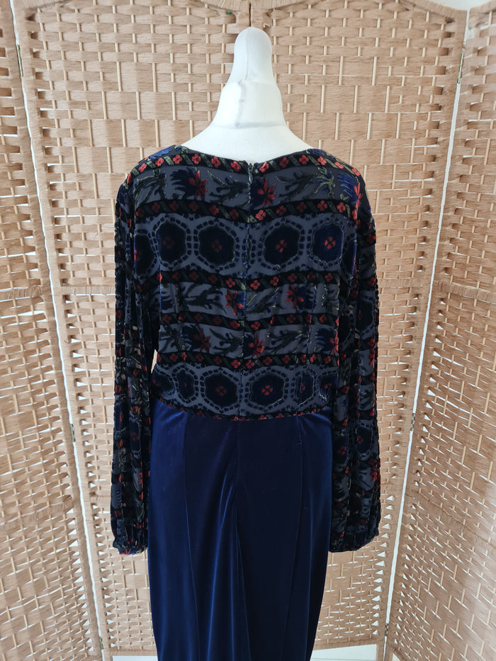 Nissa Navy Velvet evening Dress 16