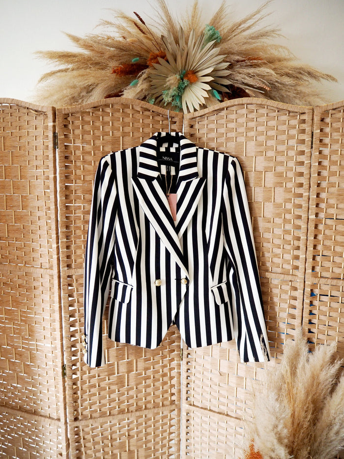 NISSA Stripe Blazer 10