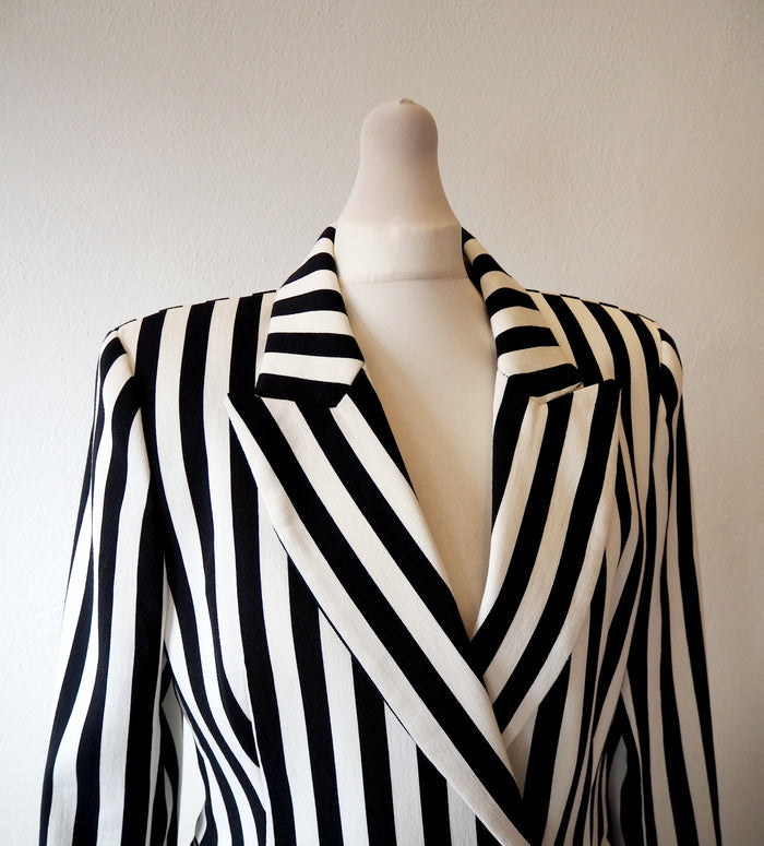 NISSA Stripe Blazer 10