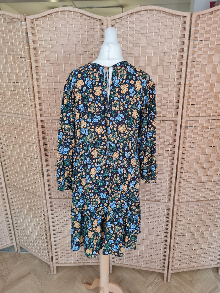 Nobody's child Floral dress 8