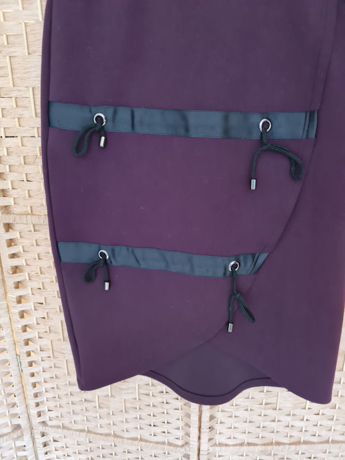 NU Maroon Black Wrap Jersey Skirt Size 14