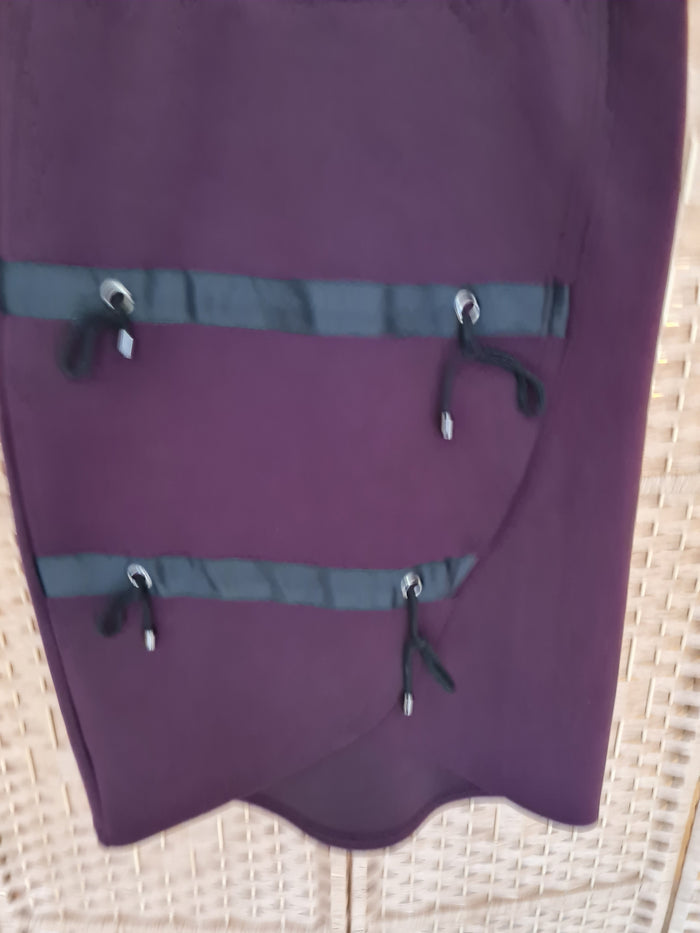 NU Maroon Black Wrap Jersey Skirt Size 14