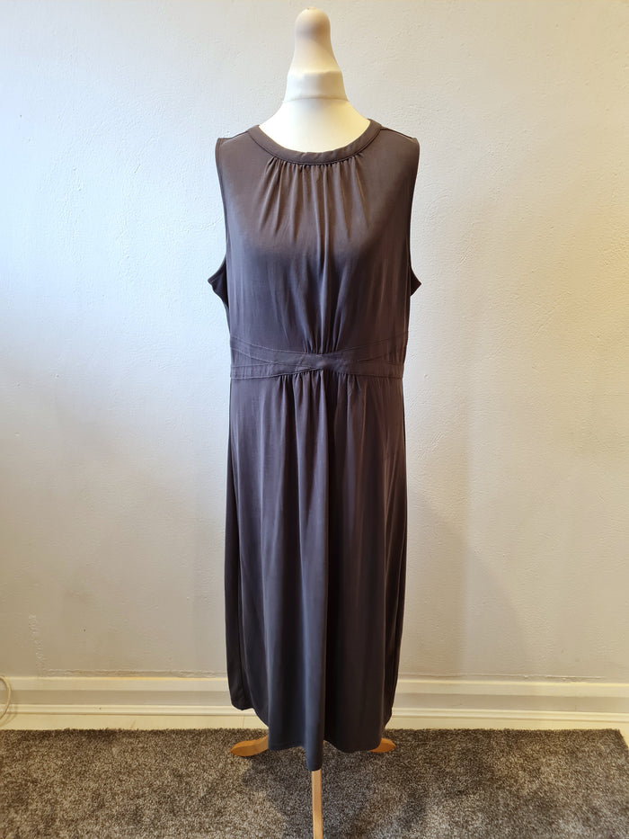 Oasis Grey Maxi New L