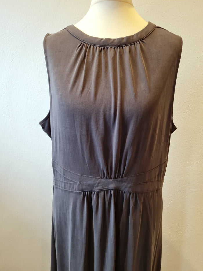 Oasis Grey Maxi New L