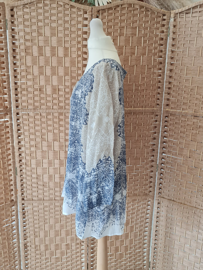 One Season Blue/Cream Sheer Top Medium