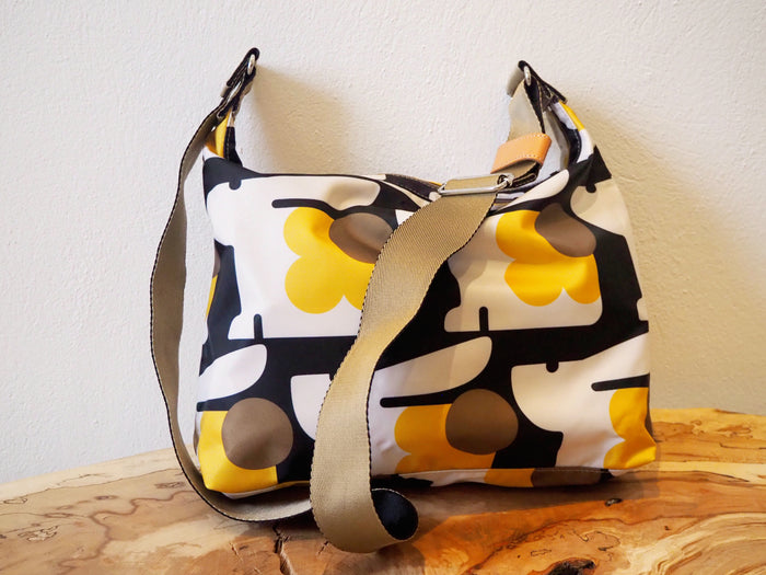 Orla Kiely Daisy Midi Crossbody