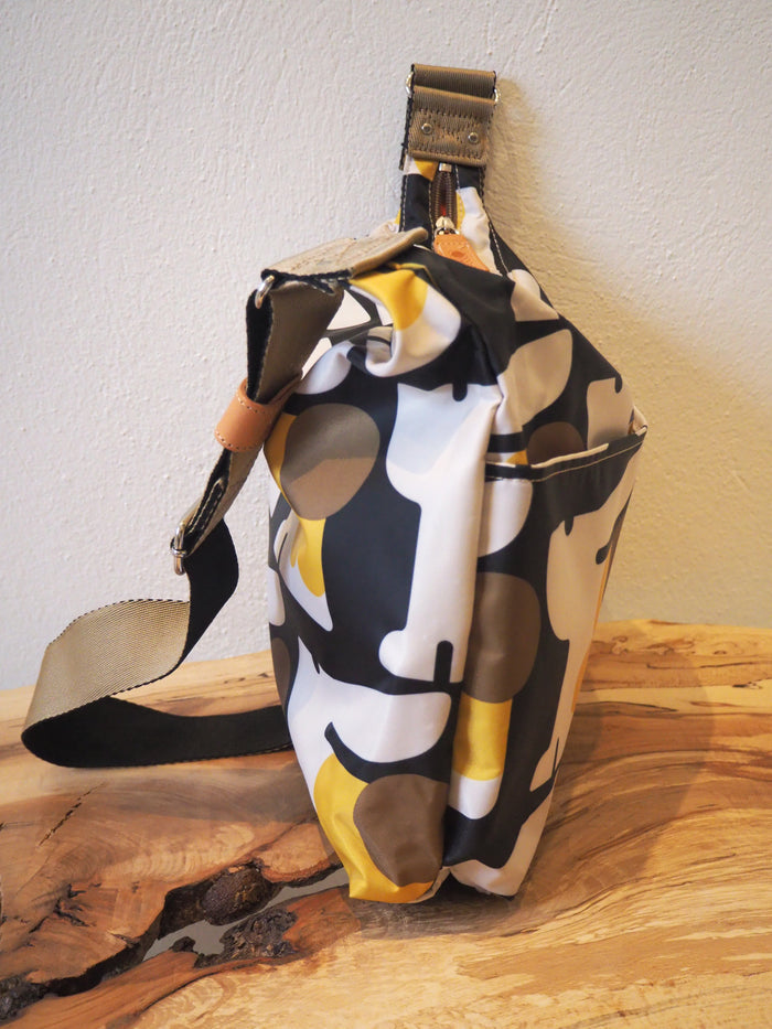 Orla Kiely Daisy Midi Crossbody