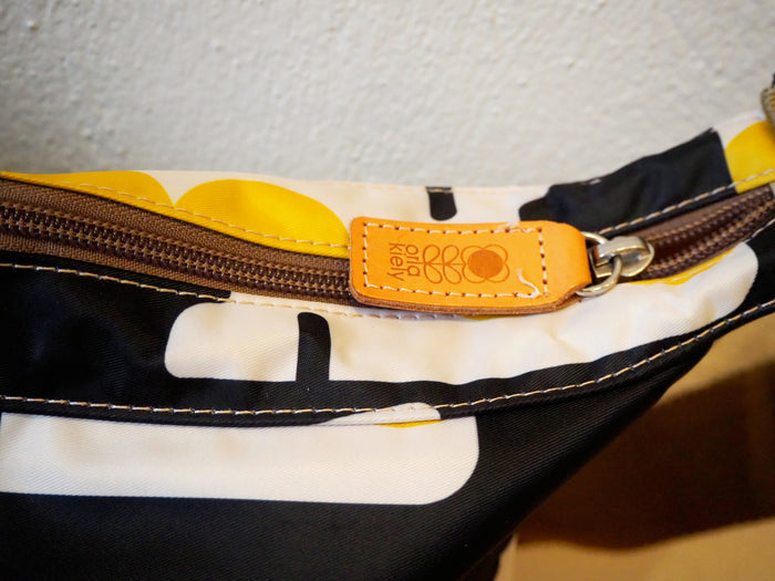 Orla Kiely Daisy Midi Crossbody