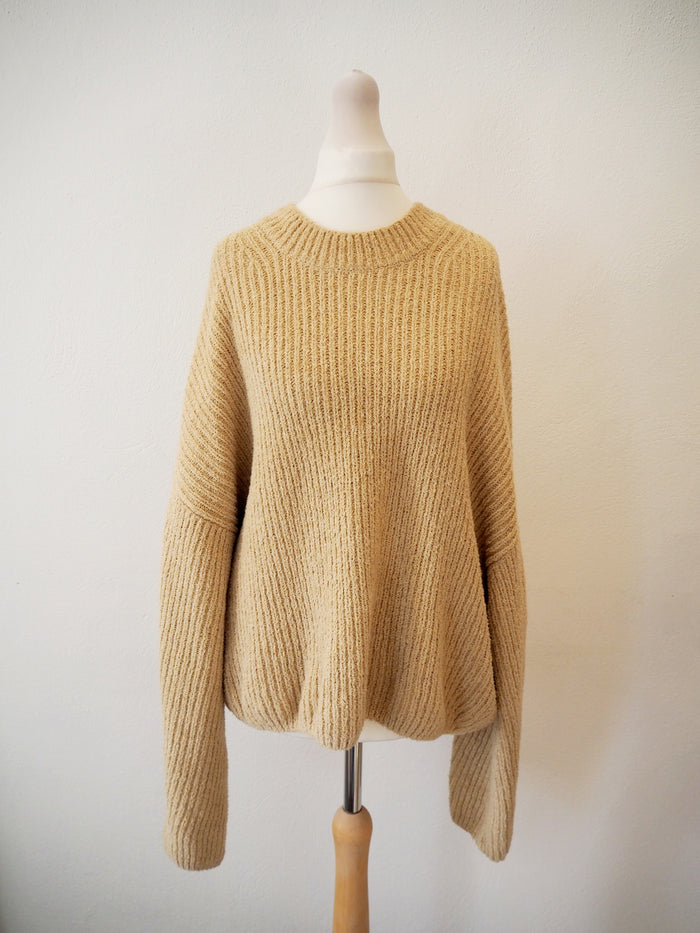 & Other Stories Cream Chunky Jumper L