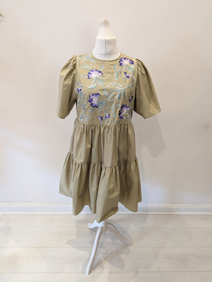 & Other Stories Sage Floral Dress 12