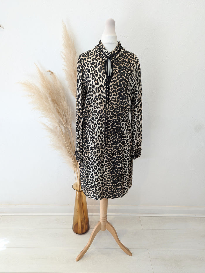 Oui Leopard dress 10