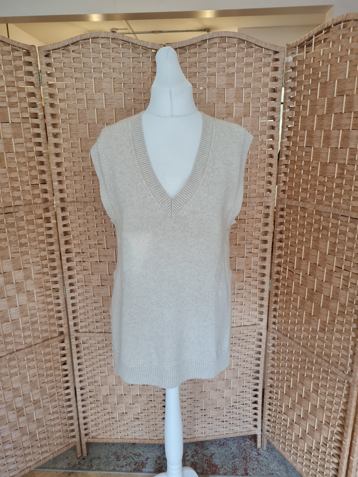 Oui Oatmeal Wool Sweater Oversized Vest Size 8
