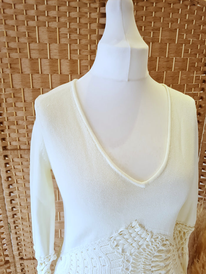Paraphrase Cream crochet Jumper M New