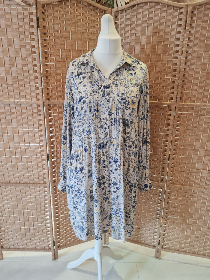 Part Two blue paisley tunic 12