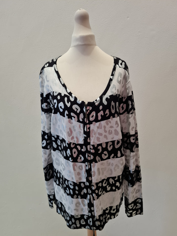 Passioni Animal print top L
