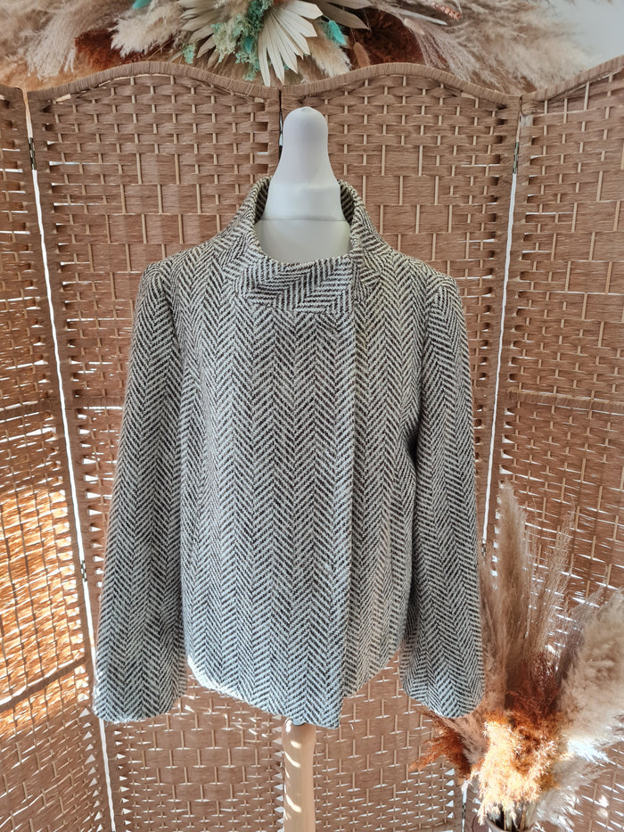 Per Una Herringbone Jacket 14