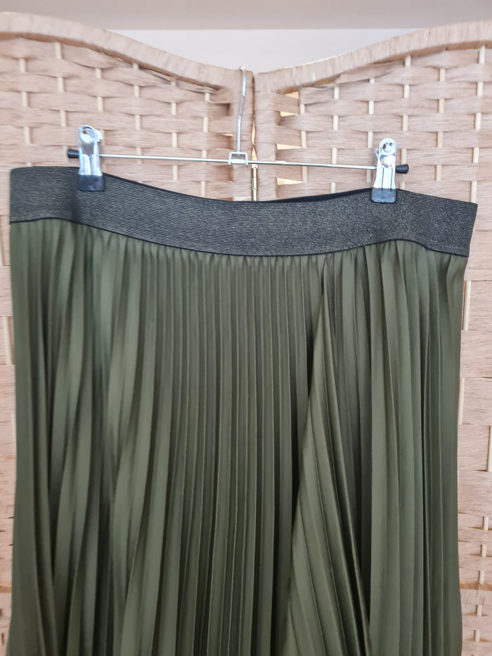 Per Una Khaki Pleated Skirt Size 16