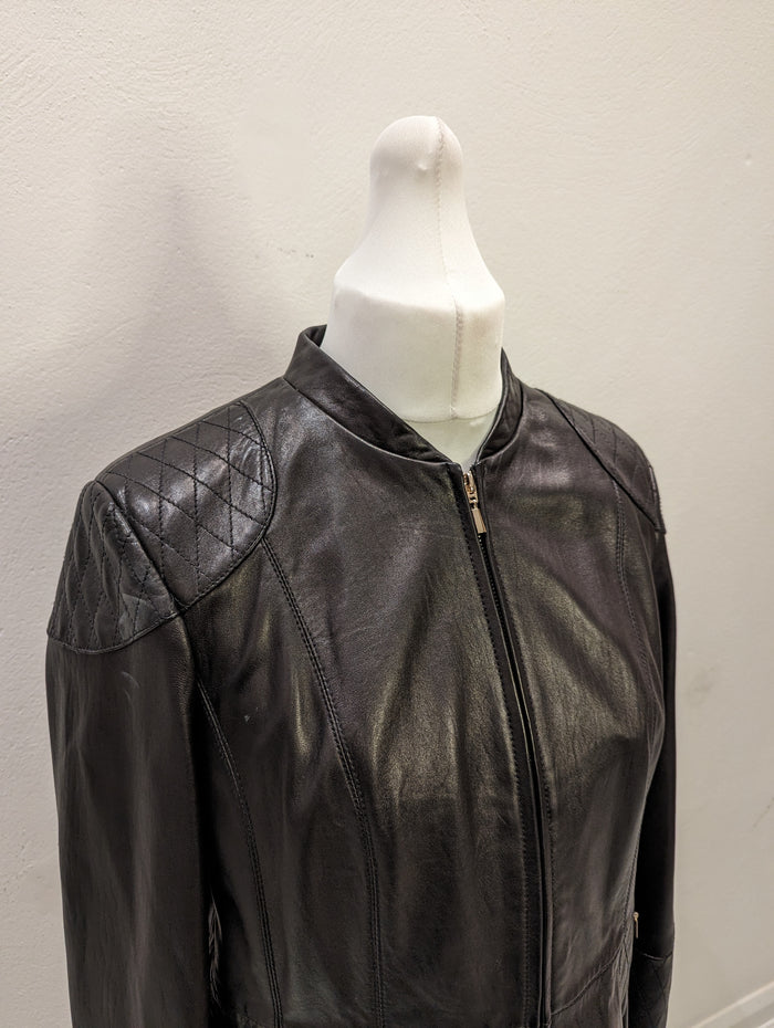Per Una Speziale black leather jacket 18