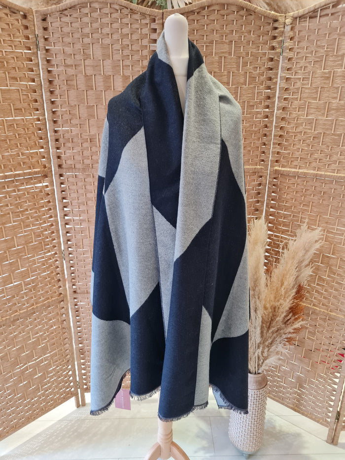 Peruzzi grey/navy scarf lambswool