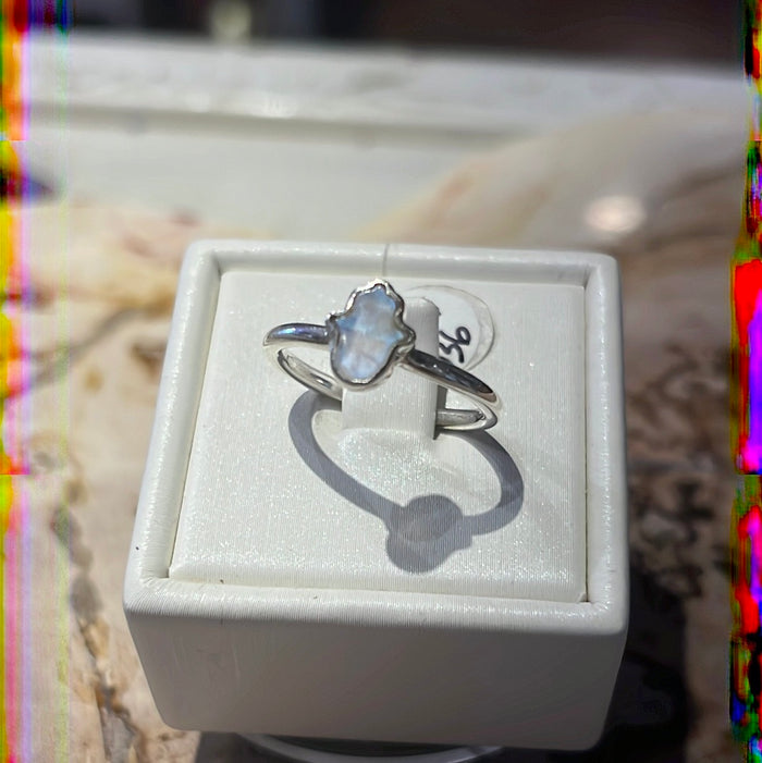 Petite Hamsa Ring size 5