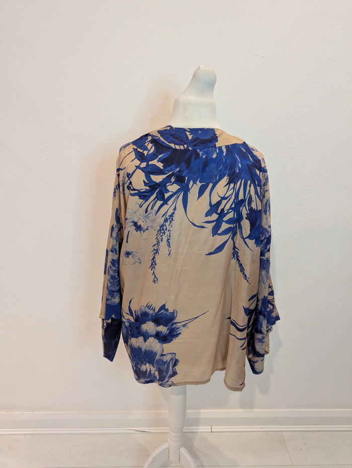 Powder Cover up & Tote