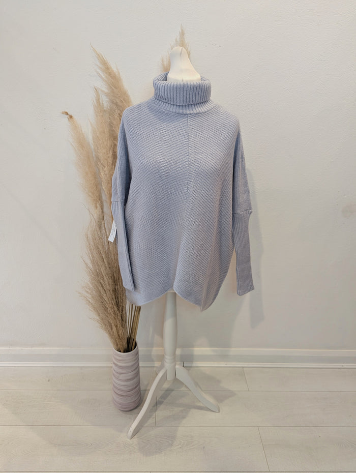 Pretty Lavish Blue Cable Knit S/M NWT