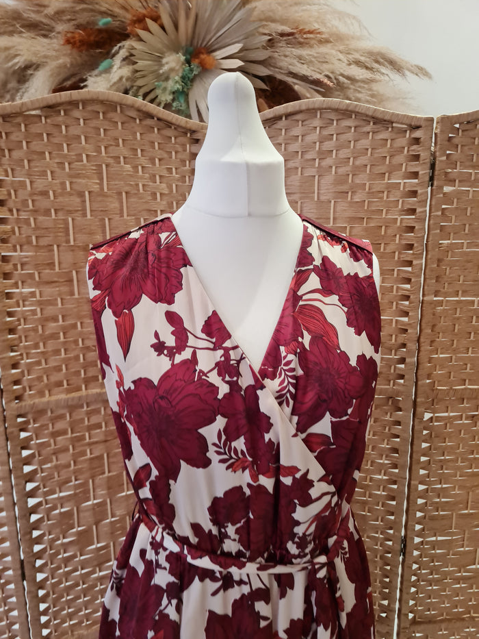 Preview Burgundy Floral Dress 14
