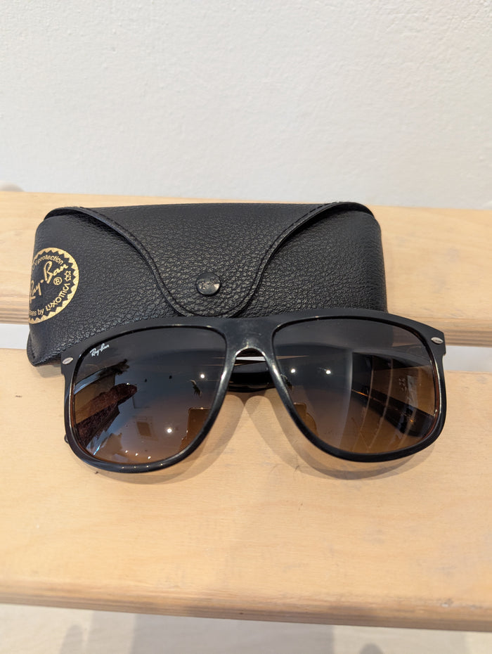 RayBan Boyfriend sunglasses RRP £153