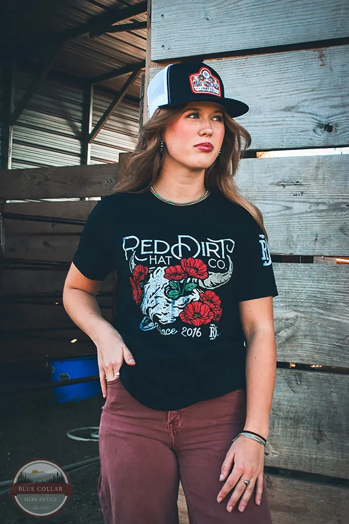 Red Dirt Hat Co. Wild Beauty Short Sleeve T-Shirt - Black model front view
