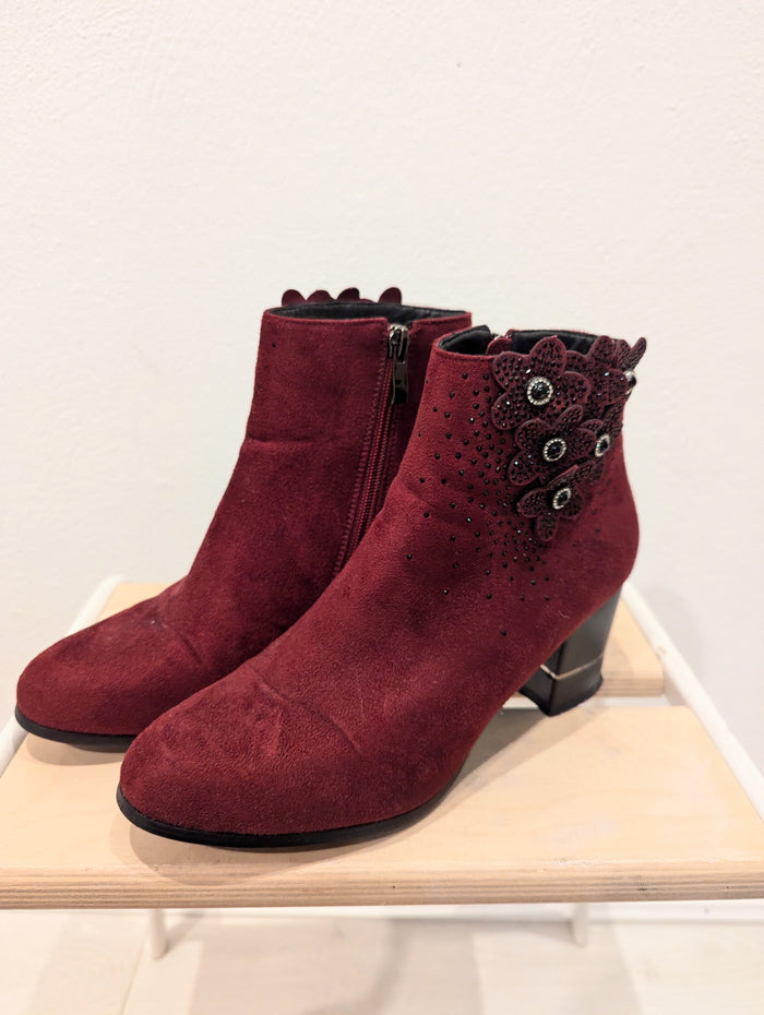 Redz Burgundy Boots 5