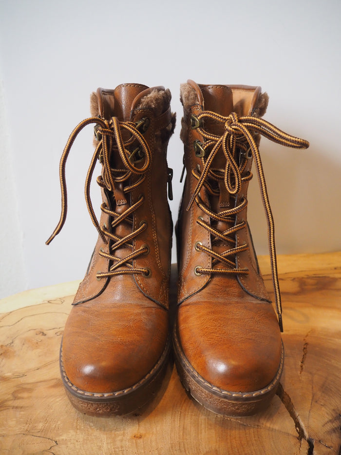 Refresh Brown Lace Boots 4