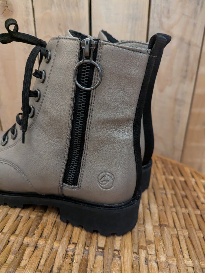 Remonte Pewter Boots 5