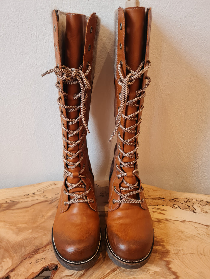 Rieker tan boots 5