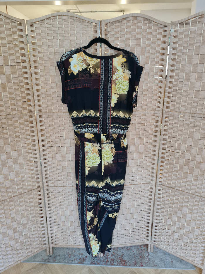 River Island Black Floral Jumpsuit Size 14