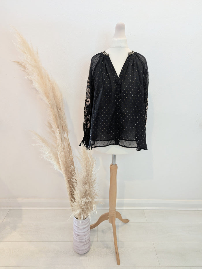 River Island black floral sleeve top 6
