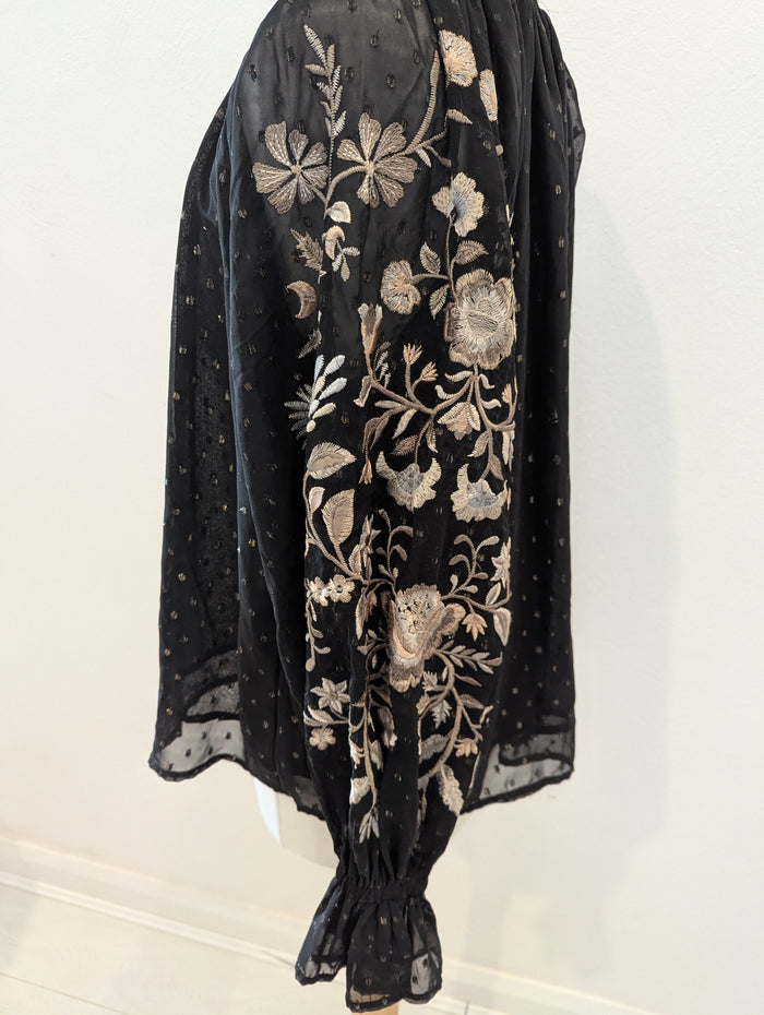 River Island black floral sleeve top 6