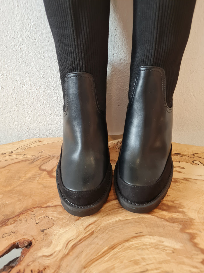 River Island Black knit boots  4