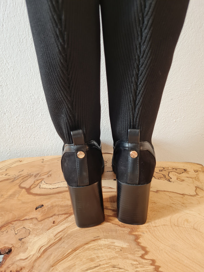 River Island Black knit boots  4