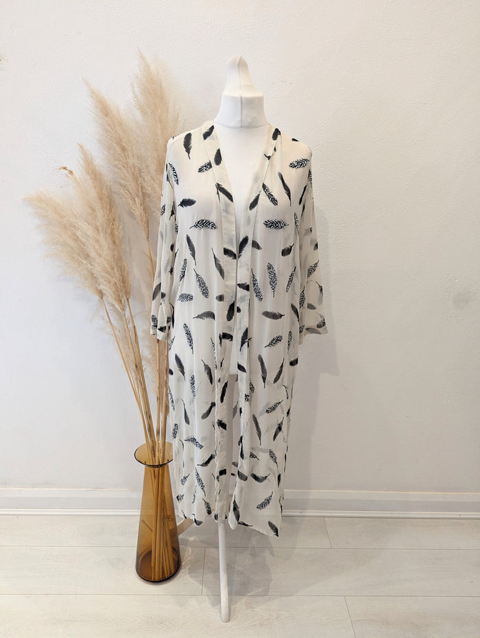 River Island Cream Beaded Coverup 10