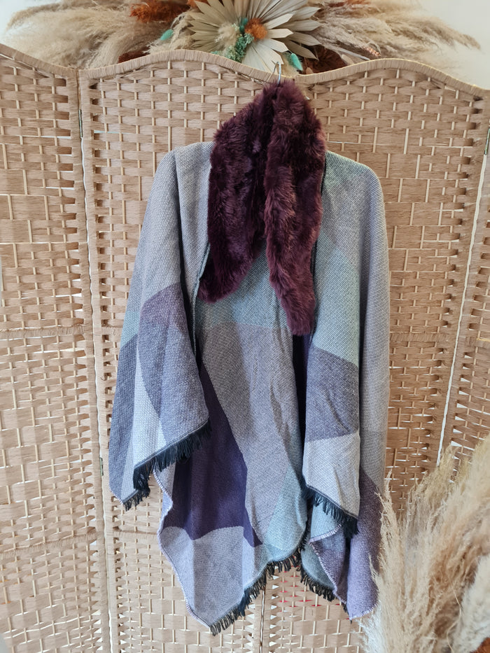 Roman Fur collar cape New