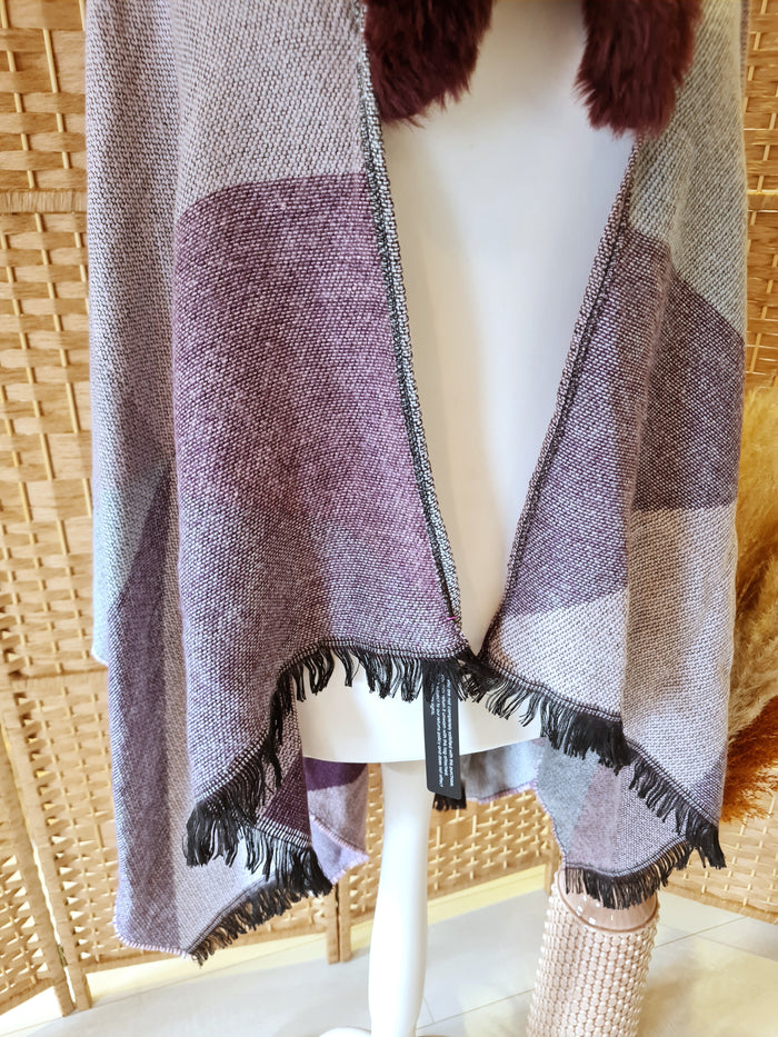 Roman Fur collar cape New