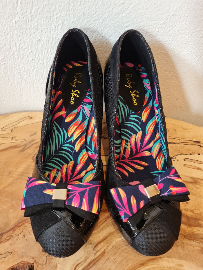 Ruby Shoo Black Bow Shoes Size 7
