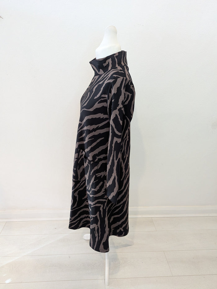 Saloos Mocha High neck Dress 10 NWT £45