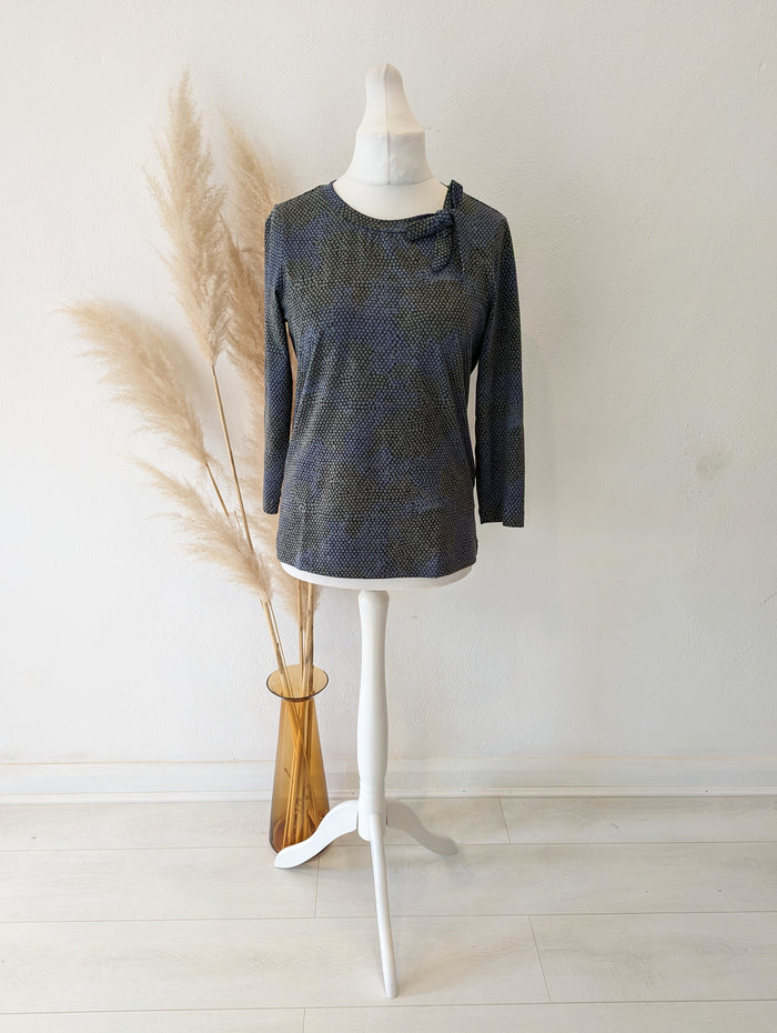 Sandwich Grey Multi Bow Top Large