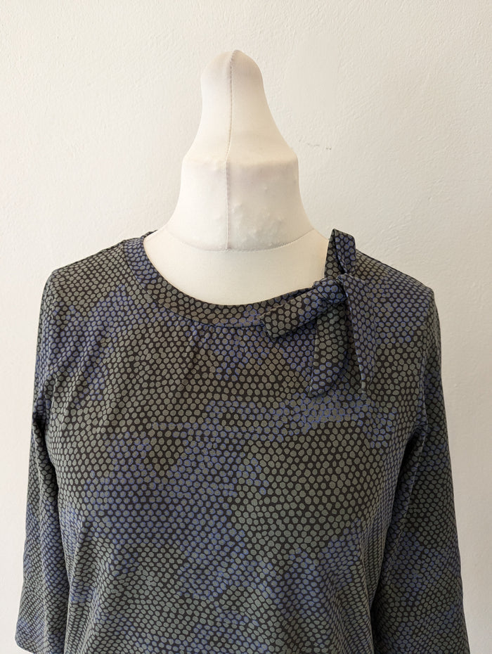 Sandwich Grey Multi Bow Top Large