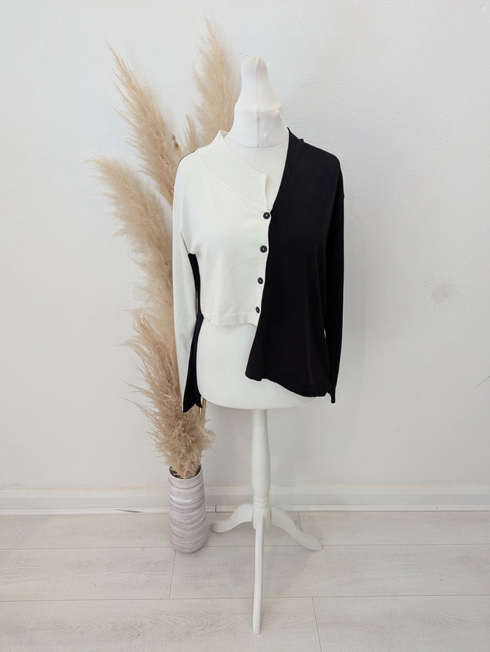 Sarah Pacini White/Black Cardigan One Size