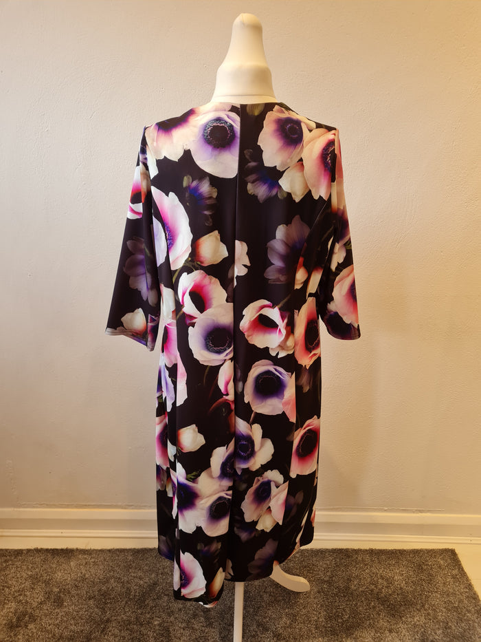 Scarlett &Jo Black & Cerise Floral Dress size 24 New