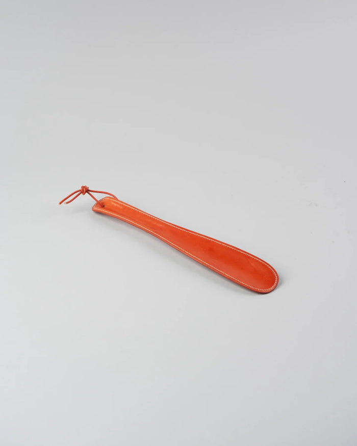 Turms - Shoe Horn | Leather | Medium - Shoe Care