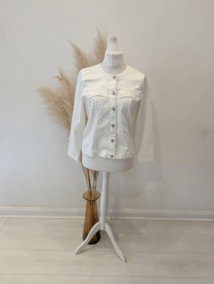 Signature White Jacket L